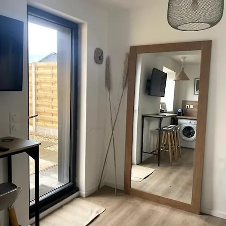 Entre Et Campagne Cosy Avec Parking Et Terrasse Wood